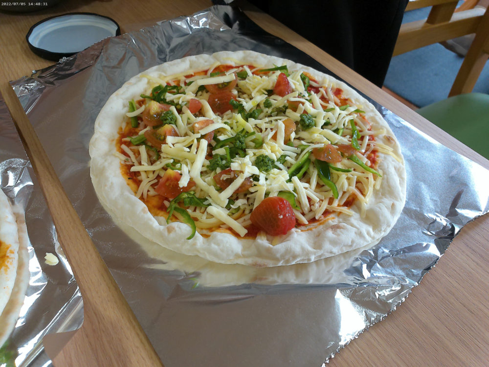 長泉デイサービス　園芸クラブ「夏野菜を使ったピザ作り」