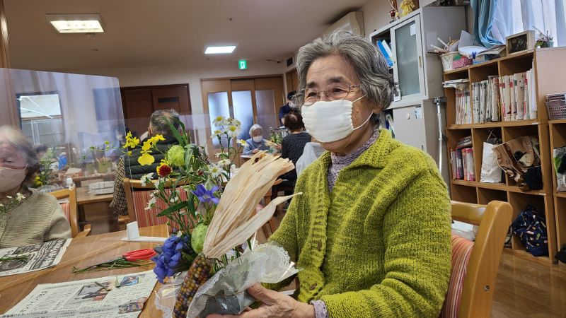 静岡市清水区デイサービス_フラワーアレンジメント