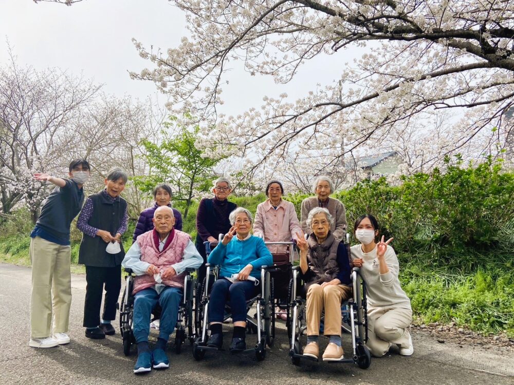小石川デイサービス　『春爛漫！桜を見に行こう』