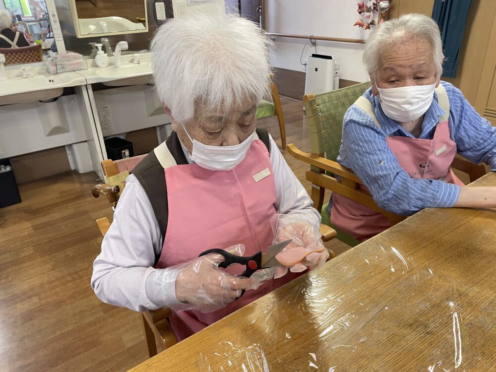 静岡市清水区デイサービス_4月昼食づくり