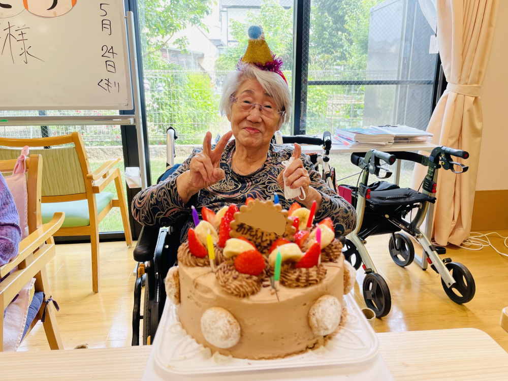 静岡市清水区デイサービス_5月誕生日会開催