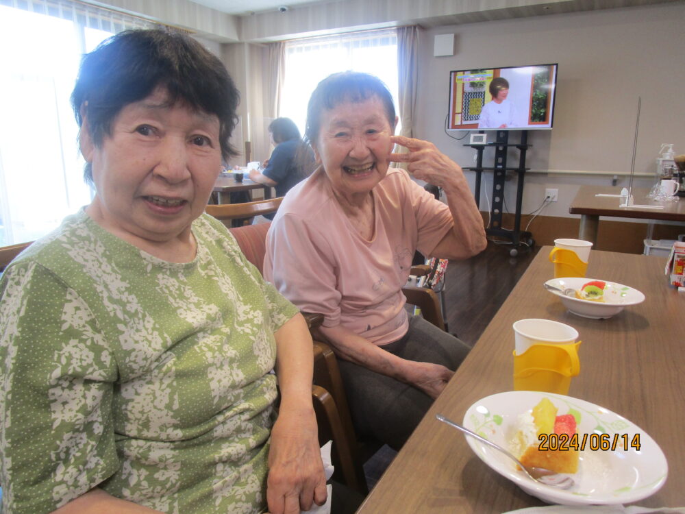 静岡市清水区デイサービス_ぺんぎんパティシエ