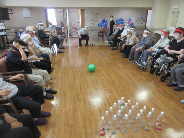 富士市デイサービス_ちらし寿司とボーリング大会