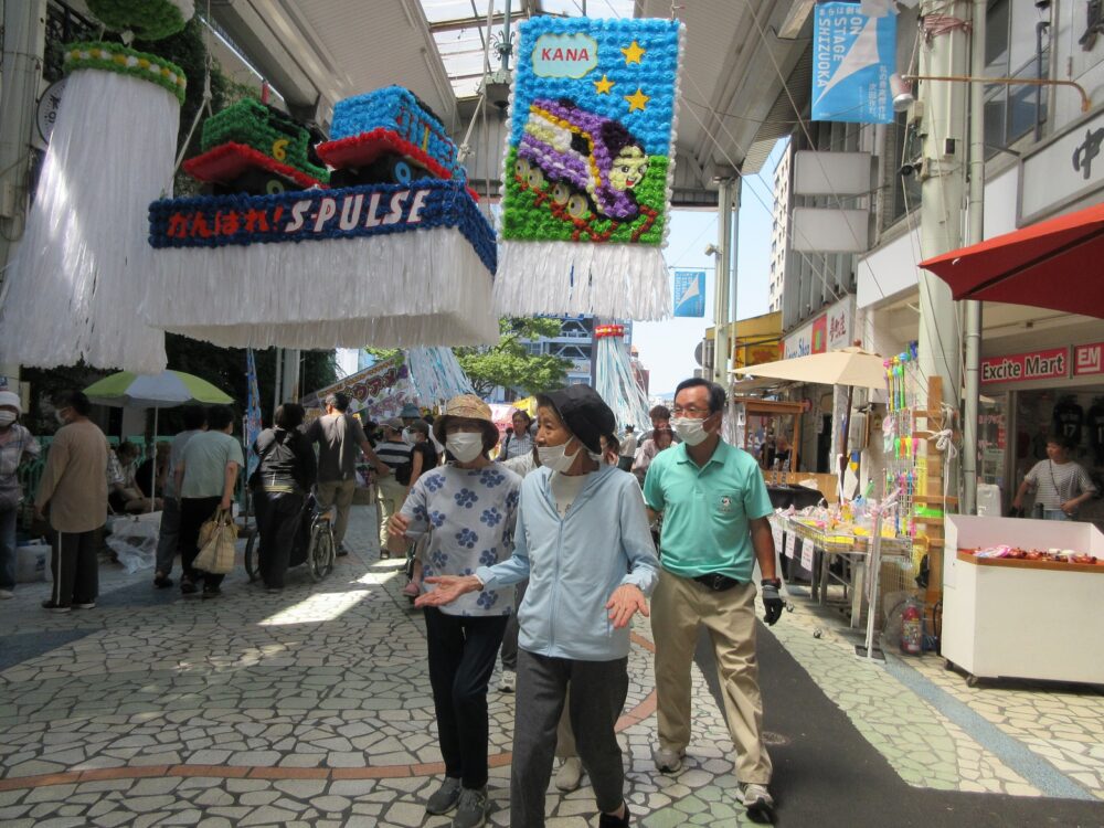 静岡市清水区デイサービス_屋外歩行訓練清水七夕祭り