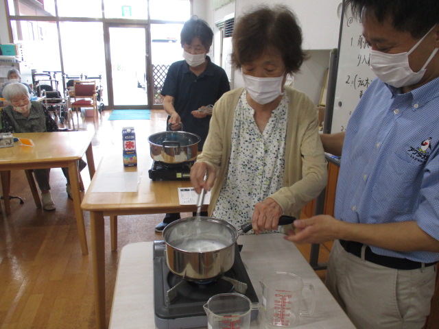 牧之原市デイサービス_七夕ゼリー作り