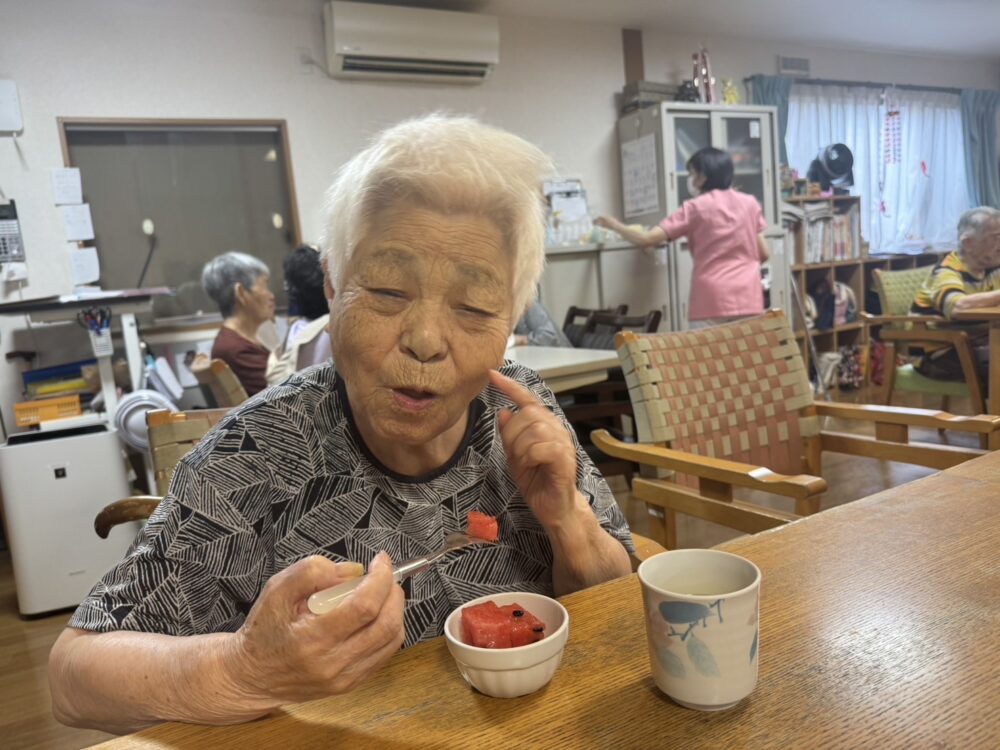 静岡市清水区デイサービス_スイカ割り大会2024