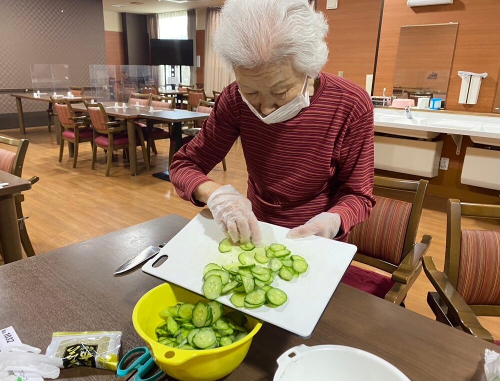 駿東郡長泉町デイサービス_園芸クラブ夏野菜を堪能