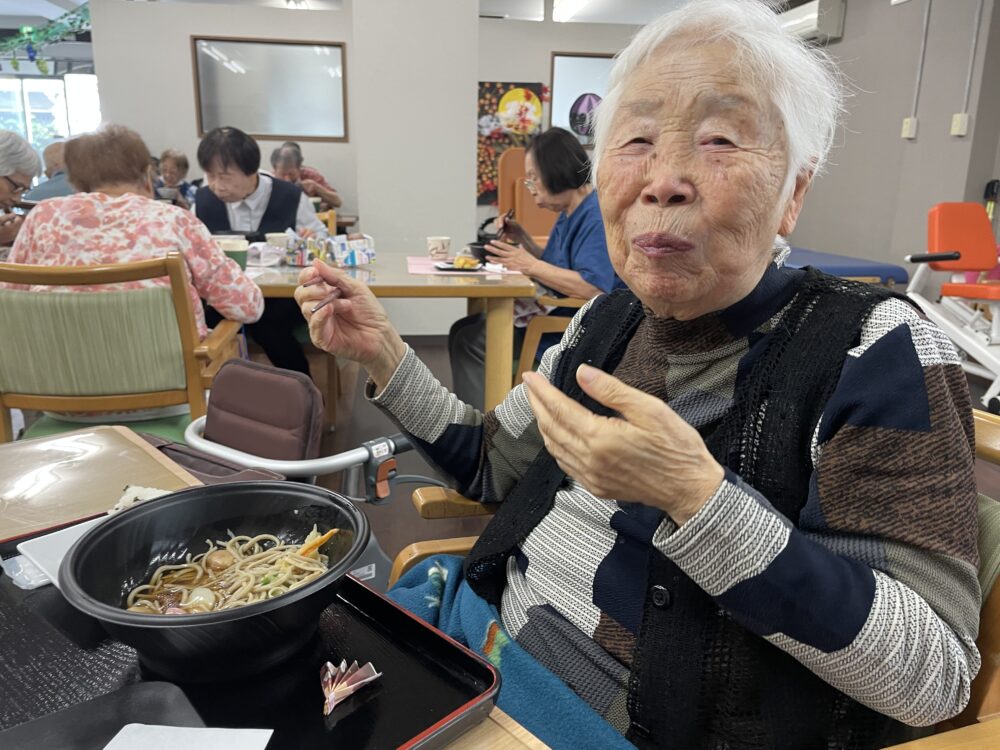 静岡市駿河区デイサービス_敬老の日イベント感謝の会