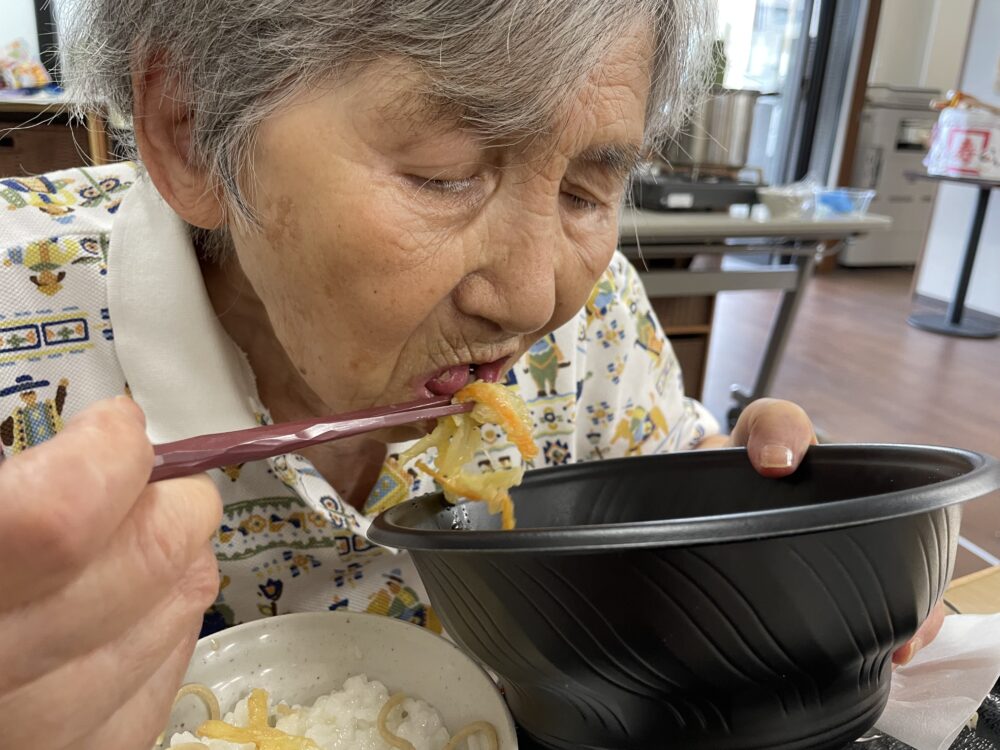 静岡市駿河区デイサービス_敬老の日イベント感謝の会