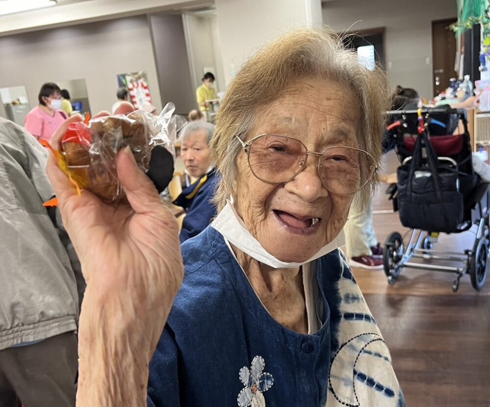 静岡市駿河区デイサービス_敬老の日イベント感謝の会