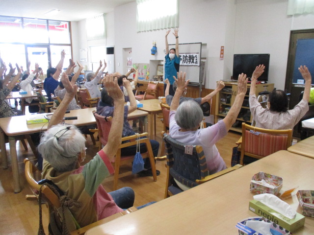 相良デイサービス  第十一回  転倒予防教室