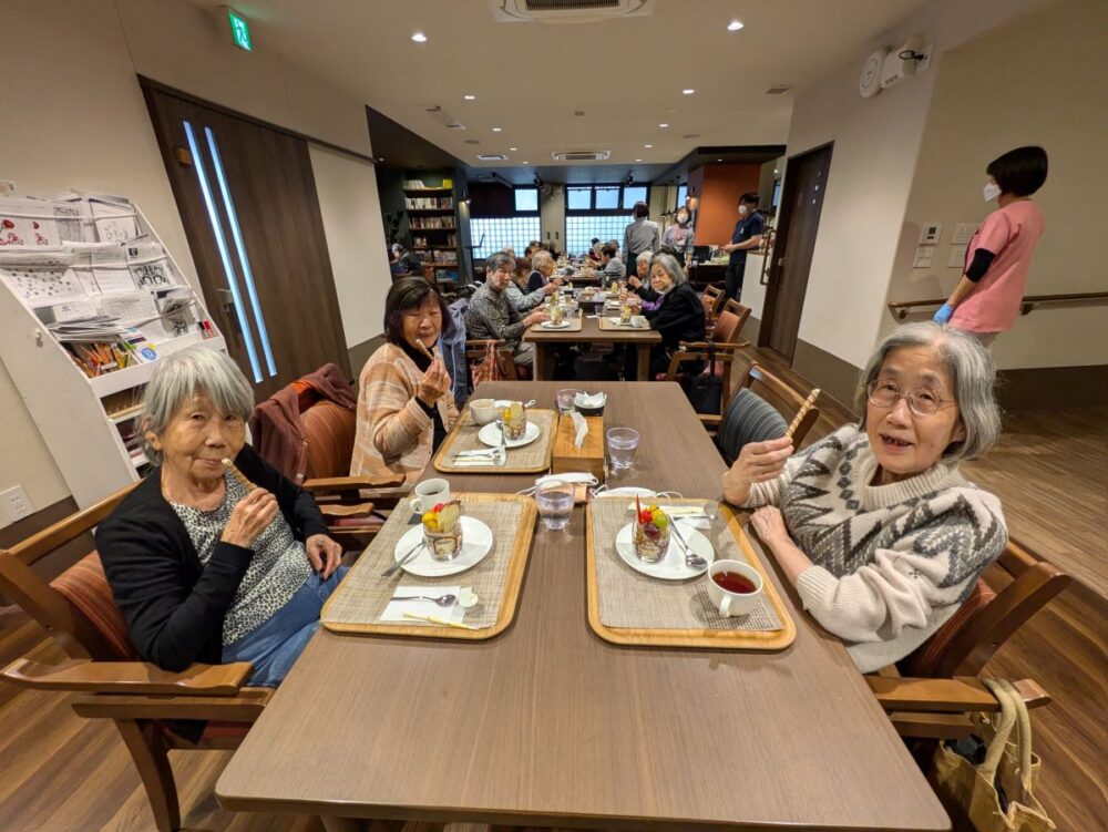 静岡市葵区デイサービス_カフェリハ初ペタボード大会2024