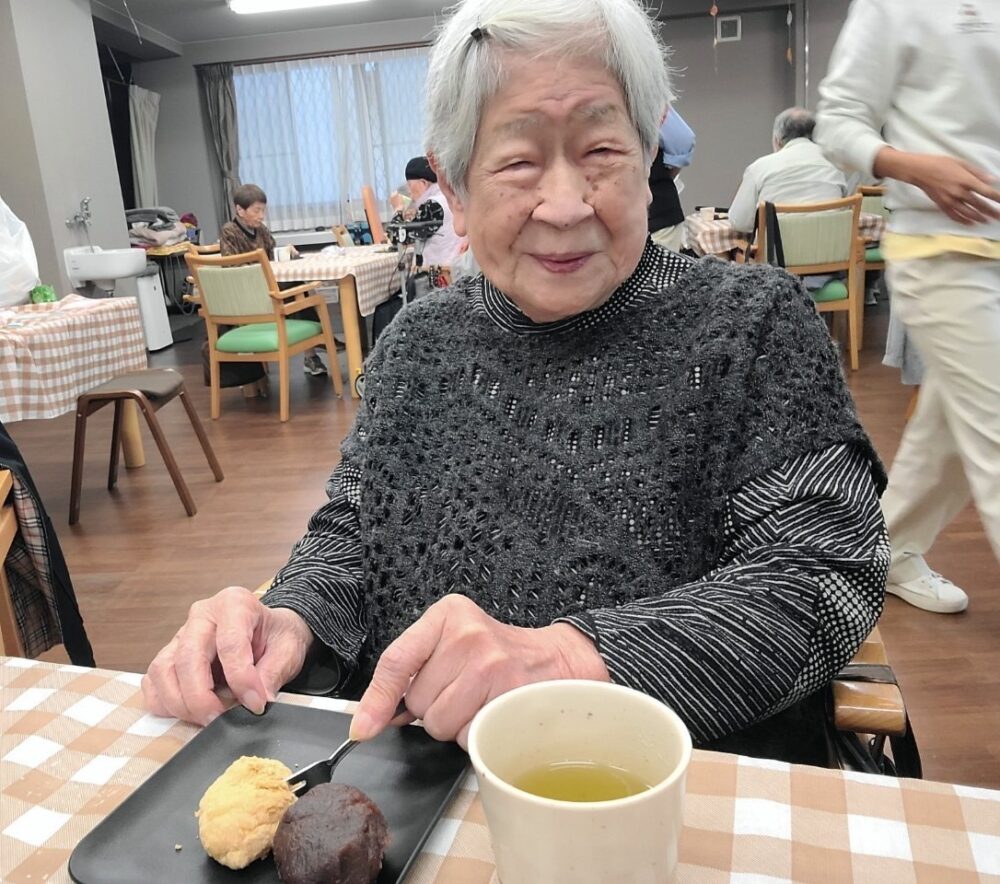 静岡市駿河区デイサービス_秋のバーチャルピクニックへ出かけよう