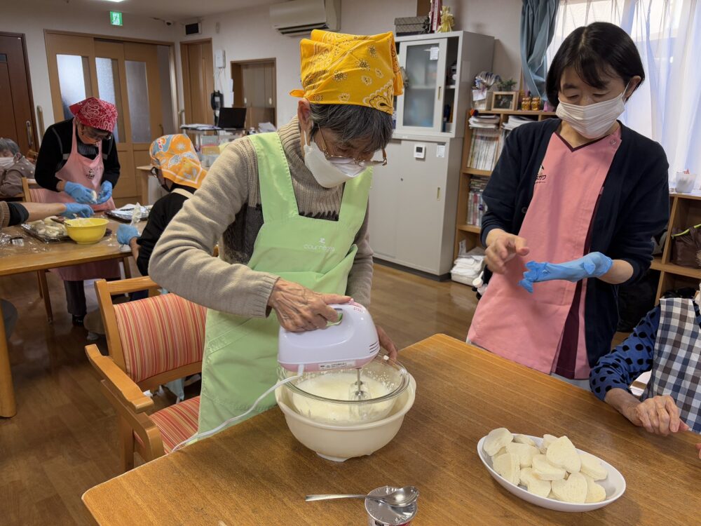 静岡市清水区デイサービス_クリスマスケーキ作り2024