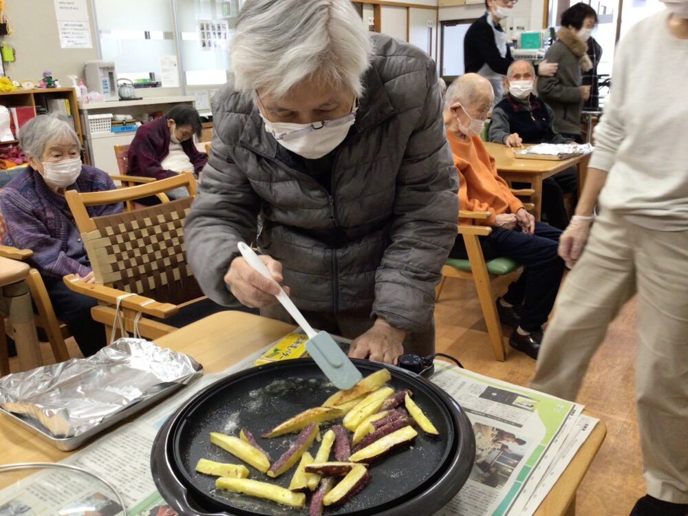 牧之原市デイサービス_洋風大学芋