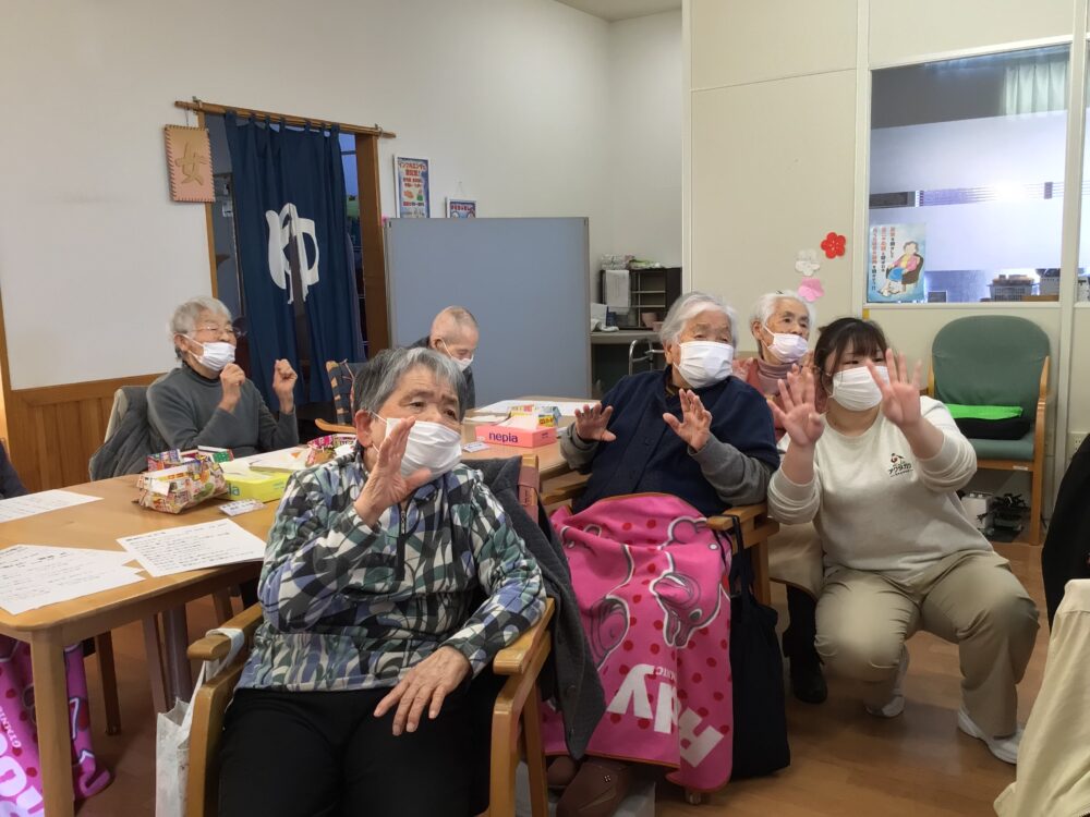 牧之原市デイサービス_鍵盤ハーモニカ演奏会