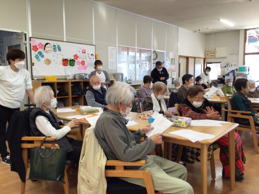 牧之原市デイサービス_鍵盤ハーモニカ演奏会