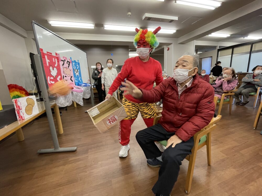 静岡市駿河区デイサービス_  節分カレーイベント福は内鬼も内