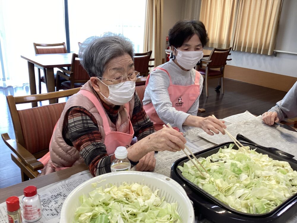 静岡市清水区デイサービス_生活リハビリクラブ押切料理クラブ焼きそば
