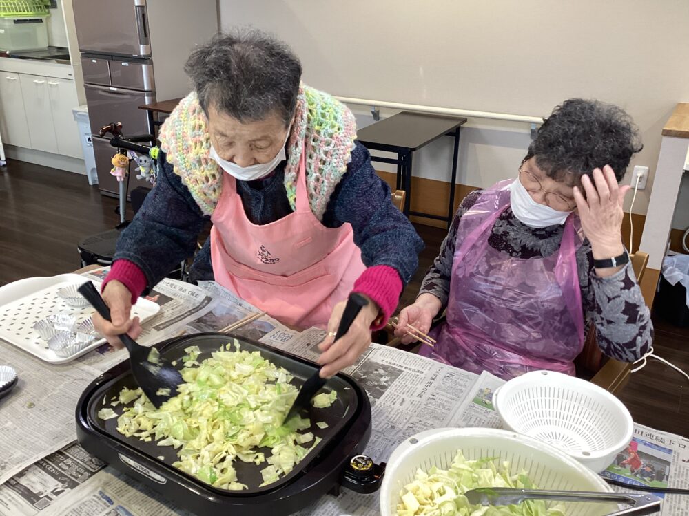 静岡市清水区デイサービス_生活リハビリクラブ押切料理クラブ焼きそば