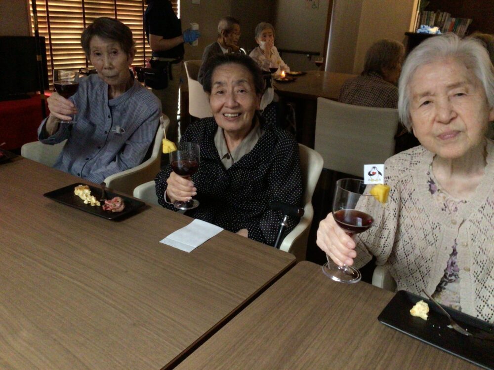 浜松市デイサービス_レクグランプリのお祝い