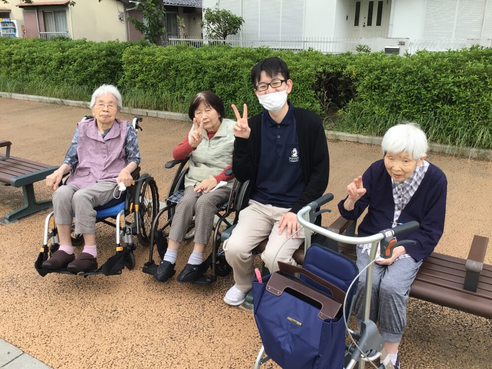 藤枝市デイサービス_ベントレク春のドライブ