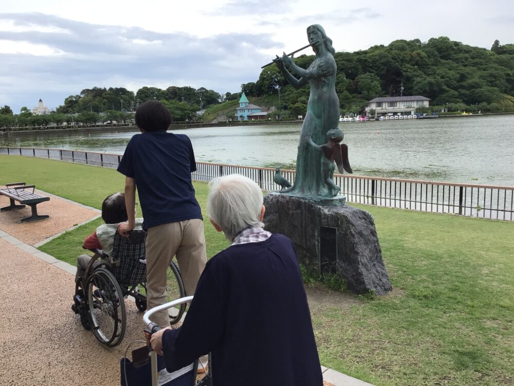藤枝市デイサービス_ベントレク春のドライブ