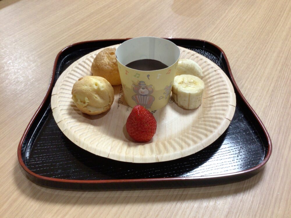 高柳デイサービス おやつレク「チョコレートフォンデュ」