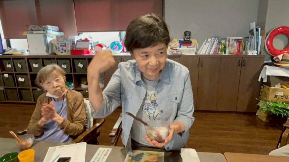 静岡市駿河区デイサービス_フルーツ白玉ぜんざい