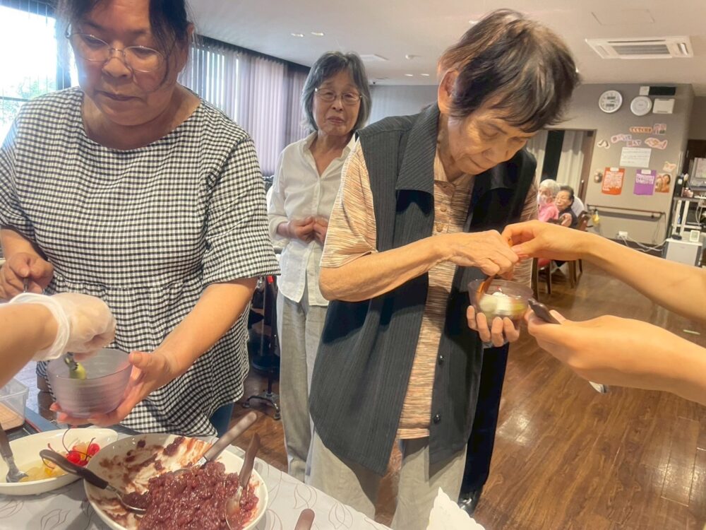 静岡市駿河区デイサービス_フルーツ白玉ぜんざい