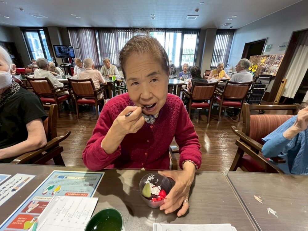 静岡市駿河区デイサービス_フルーツ白玉ぜんざい