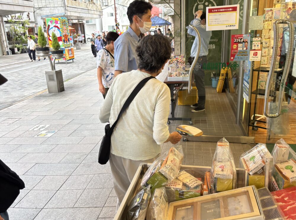 清水銀座デイサービス　銀ぶらクラブ（お買い物クラブ）の取り組み