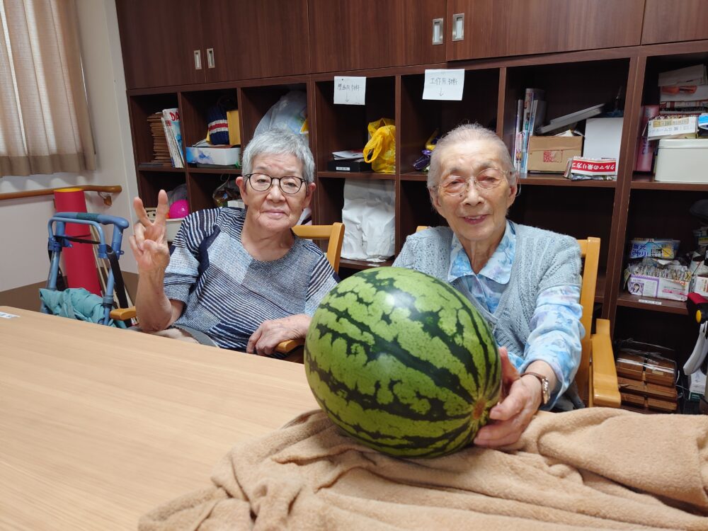 小石川デイサービス 8月~スイカ割りイベント~
