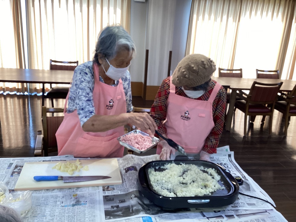 静岡市清水区デイサービス_生活リハビリクラブ押切料理クラブ春巻