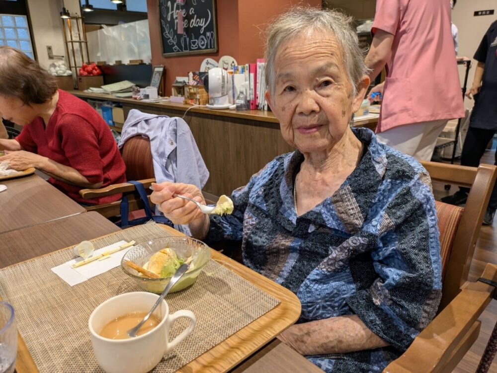 静岡市葵区デイサービス_カフェリハアイスの日