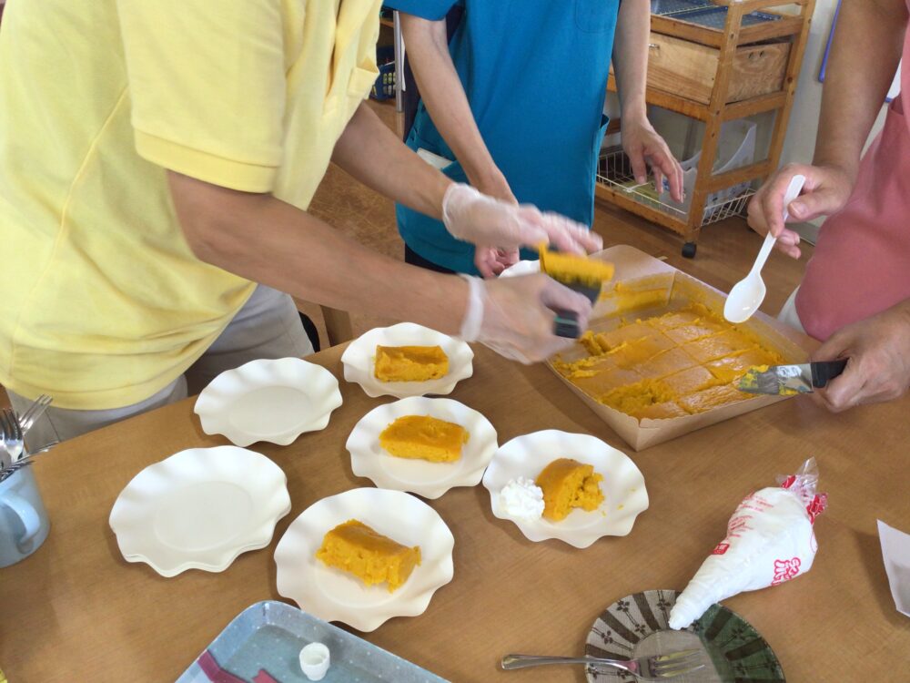 牧之原市デイサービス_敬老の日おやつ作り
