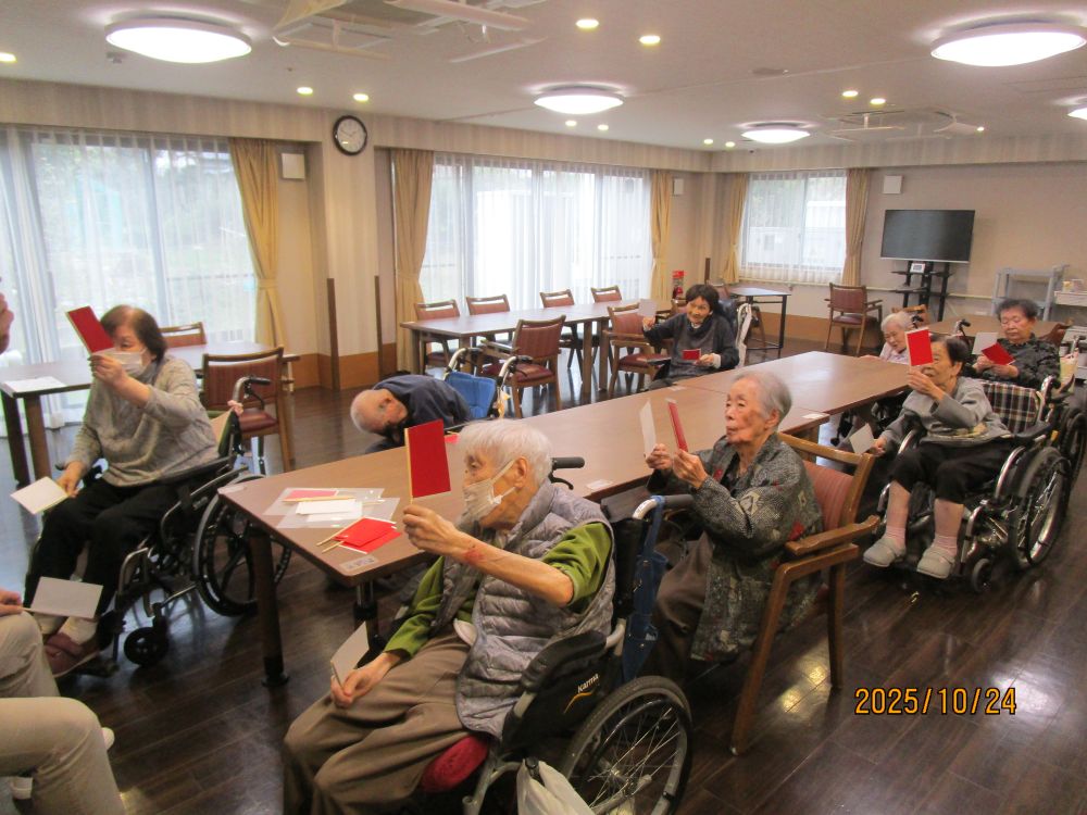 静岡市清水区デイサービス_新企画【リハ&レク押切】多いに体を動かし多いに笑いましょう