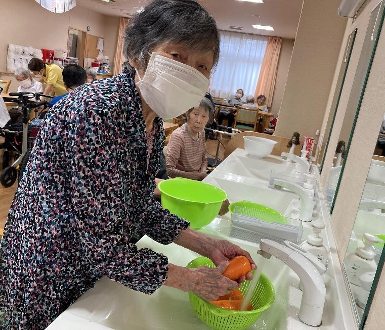 浜松市デイサービス_あなたの夢叶えます中華の鉄人上海炒麺づくり当日編