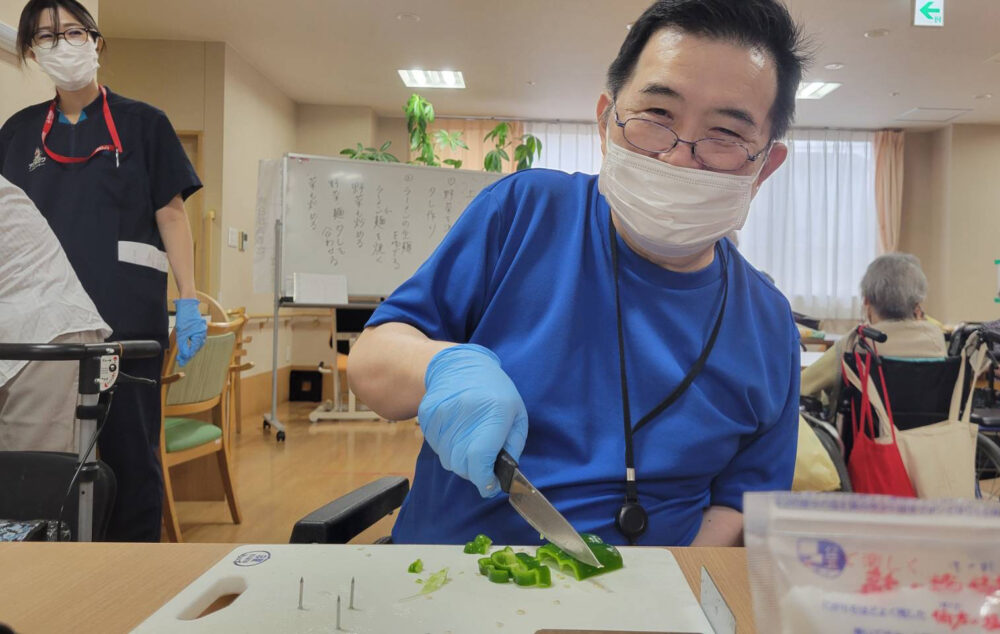 浜松市デイサービス_あなたの夢叶えます中華の鉄人上海炒麺づくり準備編