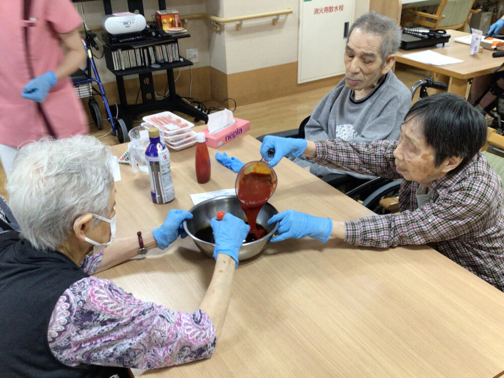 浜松市デイサービス_あなたの夢叶えます中華の鉄人上海炒麺づくり当日編