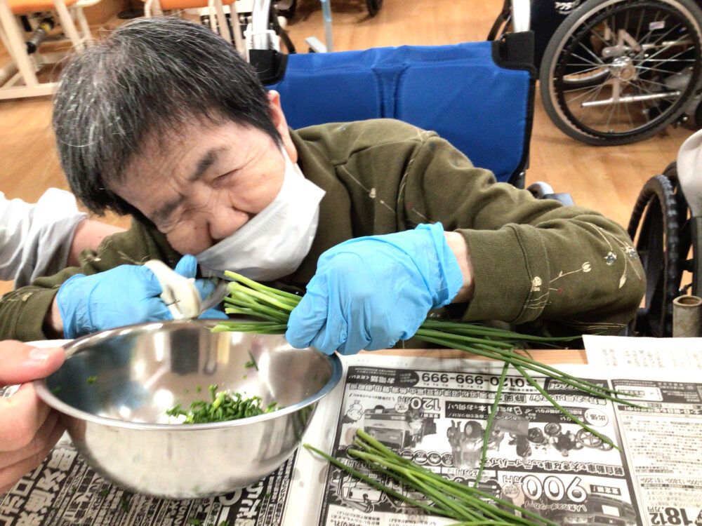 浜松市デイサービス_あなたの夢叶えます中華の鉄人上海炒麺づくり当日編