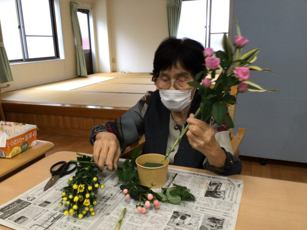 牧之原市デイサービス_華道クラブの活動