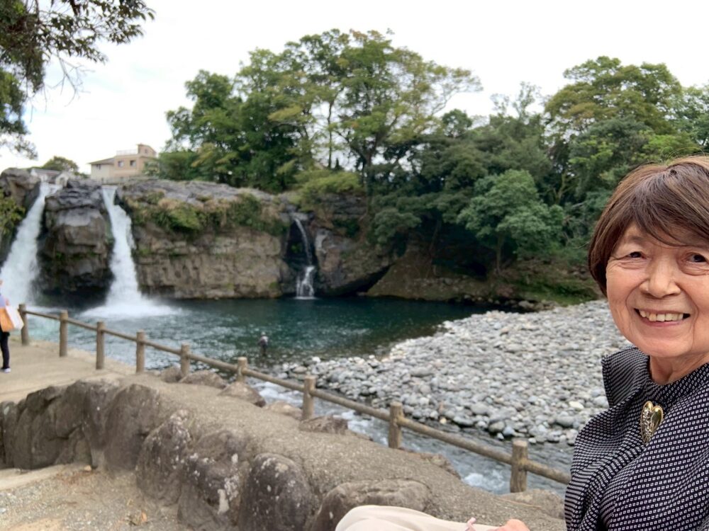 沼津開北デイサービス_小さな旅秋を感じながら屋外歩行練習