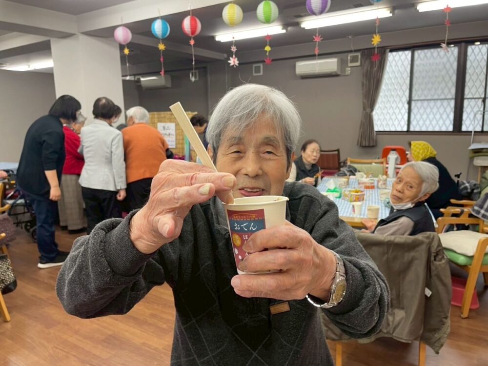 静岡市駿河区デイサービス_食欲の秋を大満喫秋祭りイベントin生活リハビリ八幡