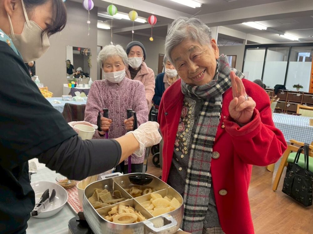 静岡市駿河区デイサービス_食欲の秋を大満喫秋祭りイベントin生活リハビリ八幡