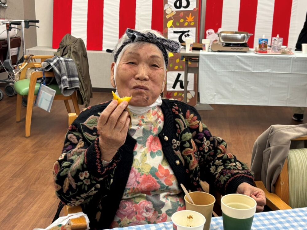 静岡市駿河区デイサービス_食欲の秋を大満喫秋祭りイベントin生活リハビリ八幡
