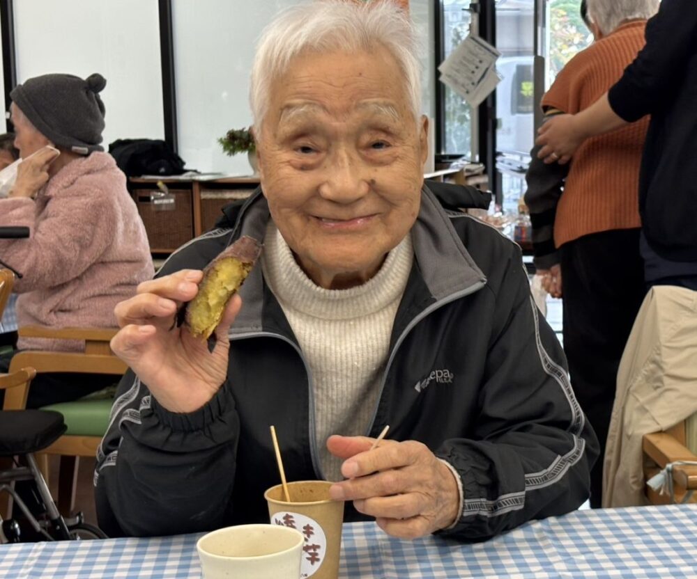 静岡市駿河区デイサービス_食欲の秋を大満喫秋祭りイベントin生活リハビリ八幡