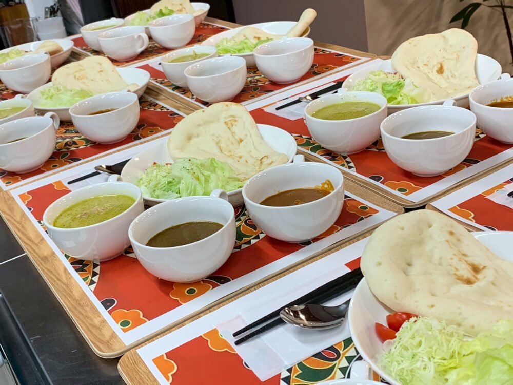 沼津開北デイサービス_笑顔でナマステカレーとヨガでインド気分デー