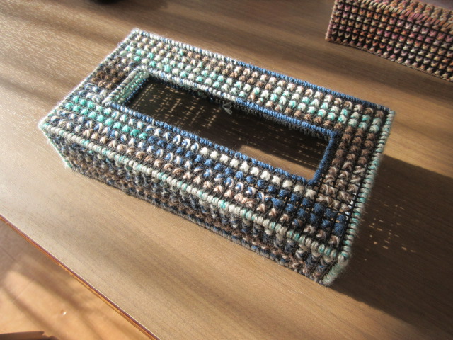 富士市デイサービス_リハネクスト～ライフ～　ティッシュボックス作り②