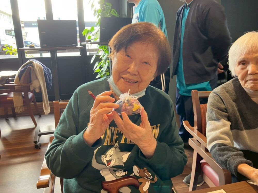 静岡市葵区デイサービス_Newカルチャー「ポプリ作り」